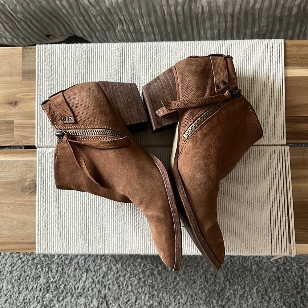 Dolce vita Sierra ankle boots brown 7.5 suede leather